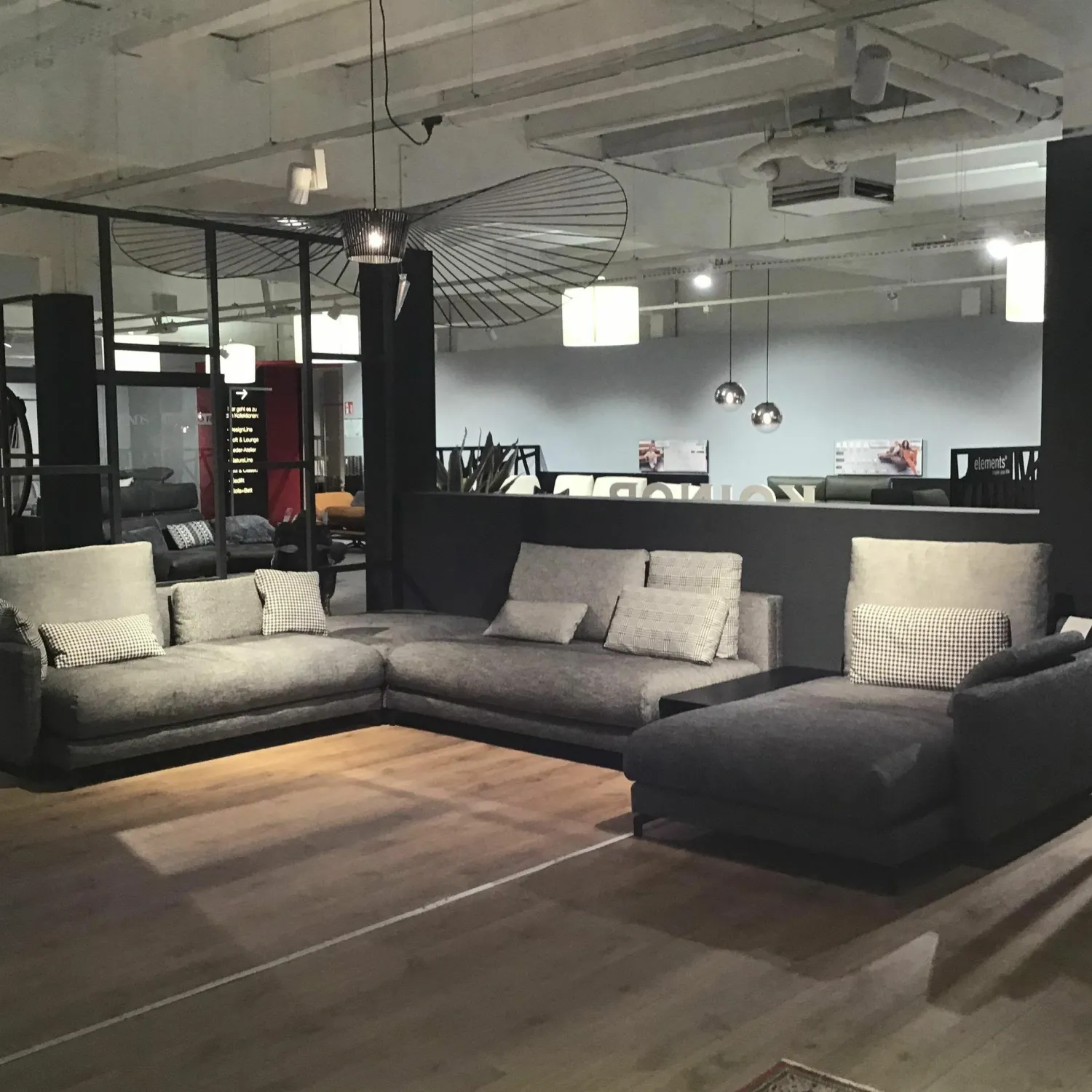 Rolf Benz Wohnlandschaften|Wohnlandschaft Nuvola Stoff 17.100 Schwarz-Weiß Gemustert 437x292