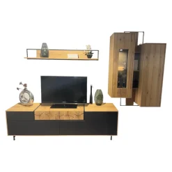 Die Hausmarke Wohnwände & Tv-Lowboards|Wohnwand 2106 Asteiche Hell Furniert Absetzung Mattlack Schiefer Anthrazit Inklusive LED Beleuchtung