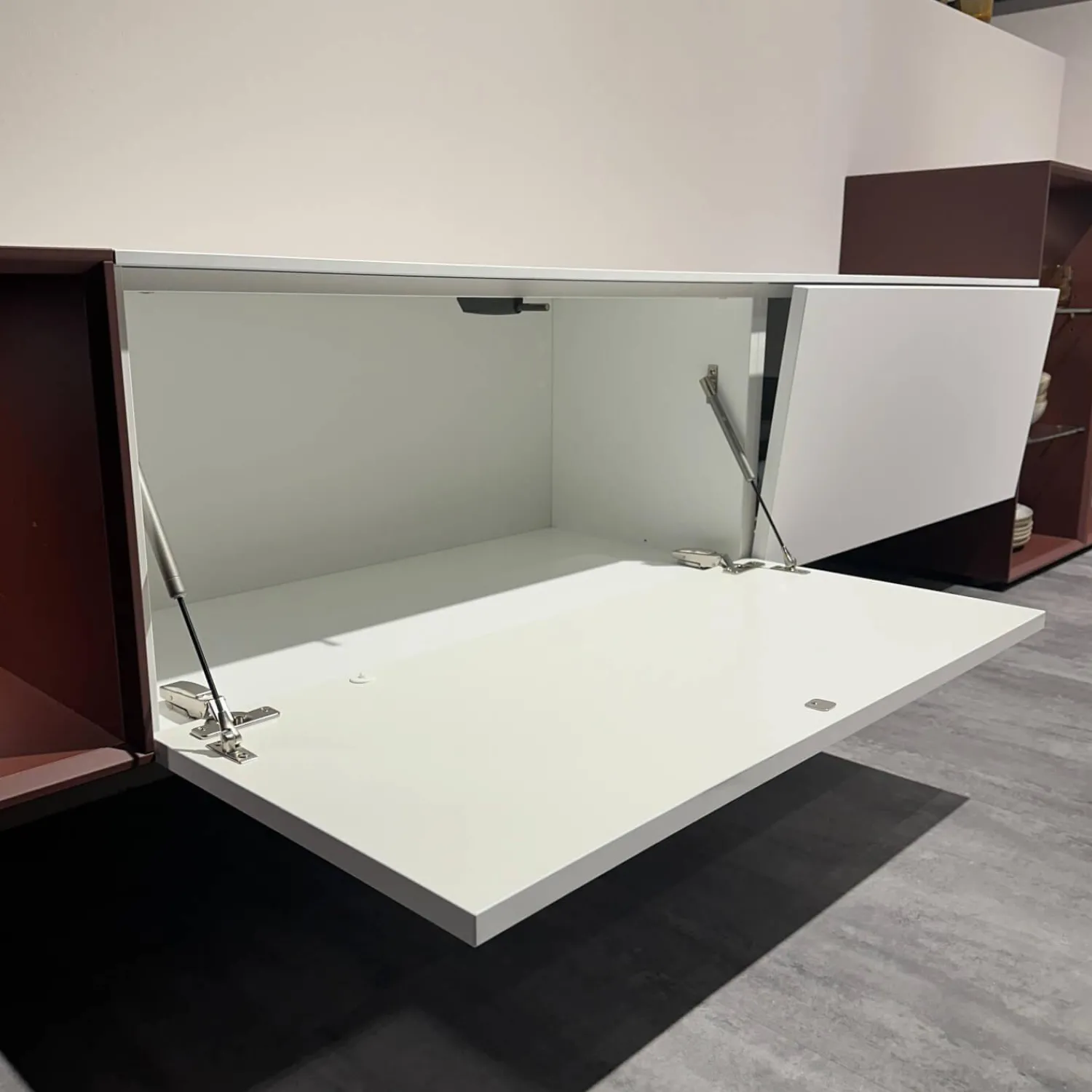 Nobilia Wohnwände & Tv-Lowboards|Wohnwand 945 Easytouch Lacklaminat Alpinweiß Und Rot Mit Beleuchtung