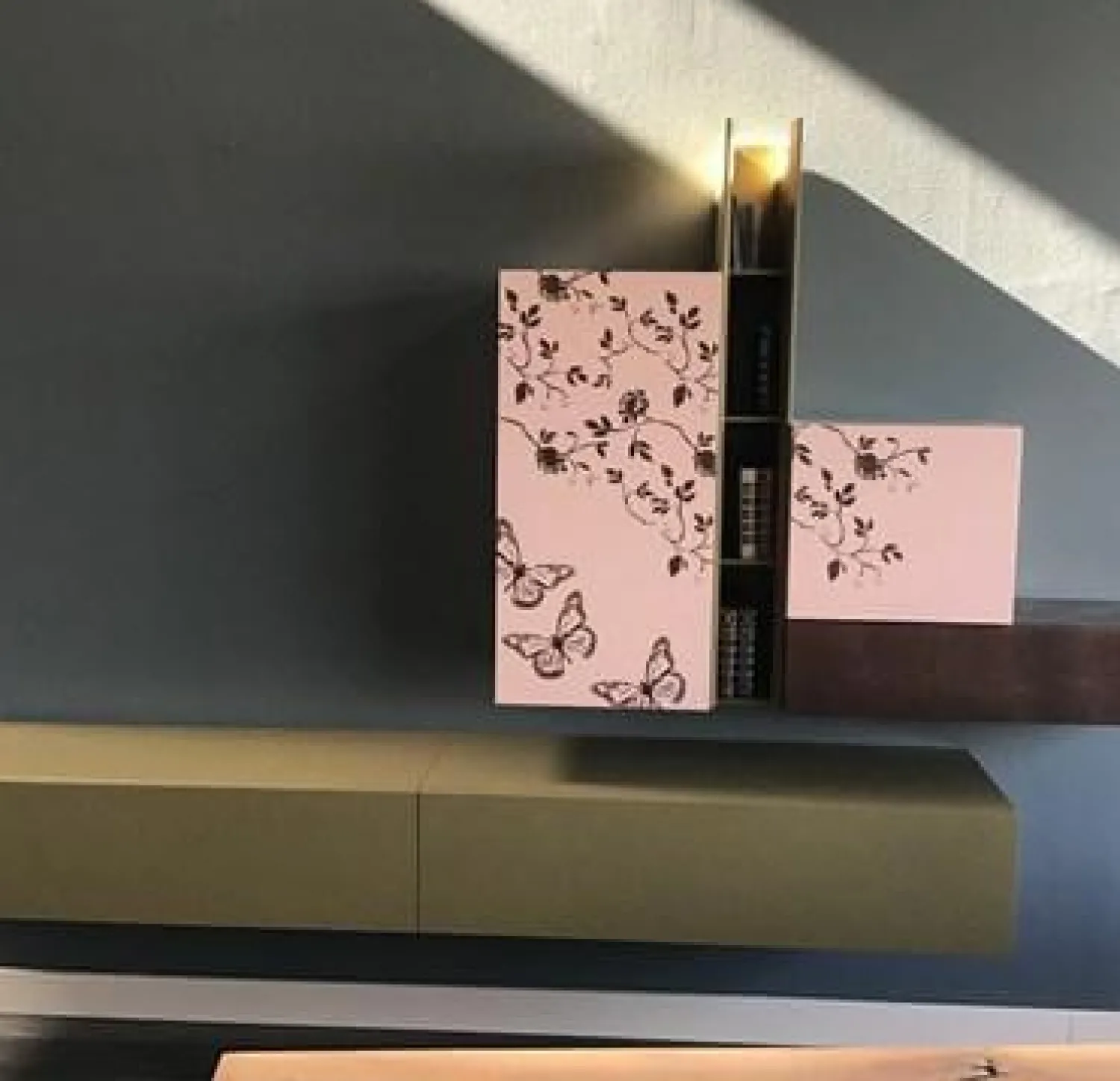 Capo D'Opera Wohnwände & Tv-Lowboards|Wohnwand 135 Kombination Mit Blattbronze Belegt Lack Matt Oliv