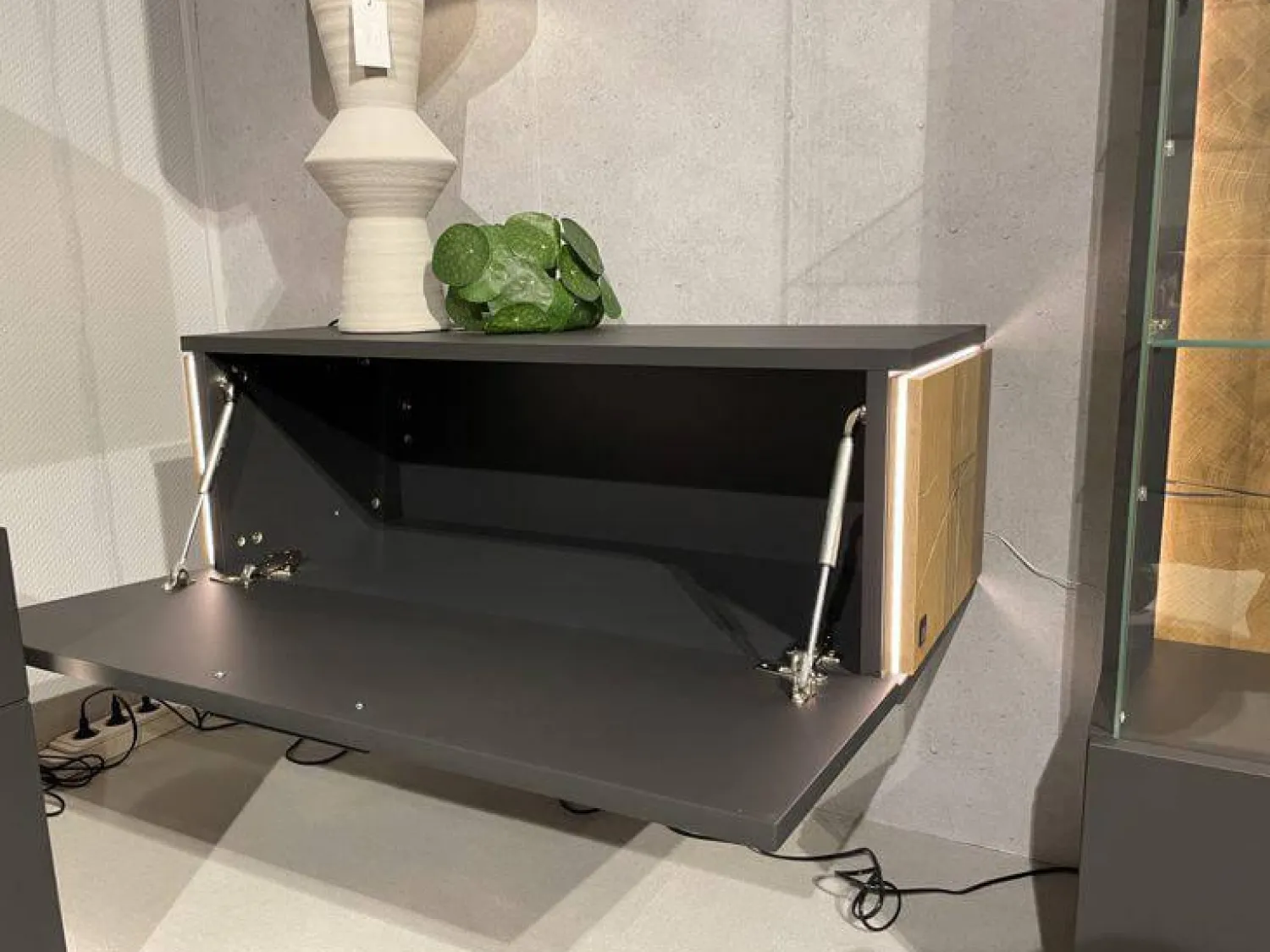 Schröder Franz Wohnwände & Tv-Lowboards|Wohnwand 2023 Lack Carbongrau Akzente Hirnholz Salzkammerguteiche Inklusive Beleuchtung Mit Fernsteuerung