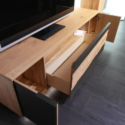 Wöstmann Wohnwände & Tv-Lowboards|Wohnwand 2009 1S Wildeiche Massiv Soft Gebürstet Mattglas Cubanit / Magnolie / Schlamm