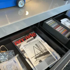 Spectral Smart Furniture Kommoden & Sideboards|Wohnwand Ameno Cement Glas Korpus CM Cement Satiniert Grau Weiß Inklusive TV Halterung Und Soundsystem Ohne Dekorationen