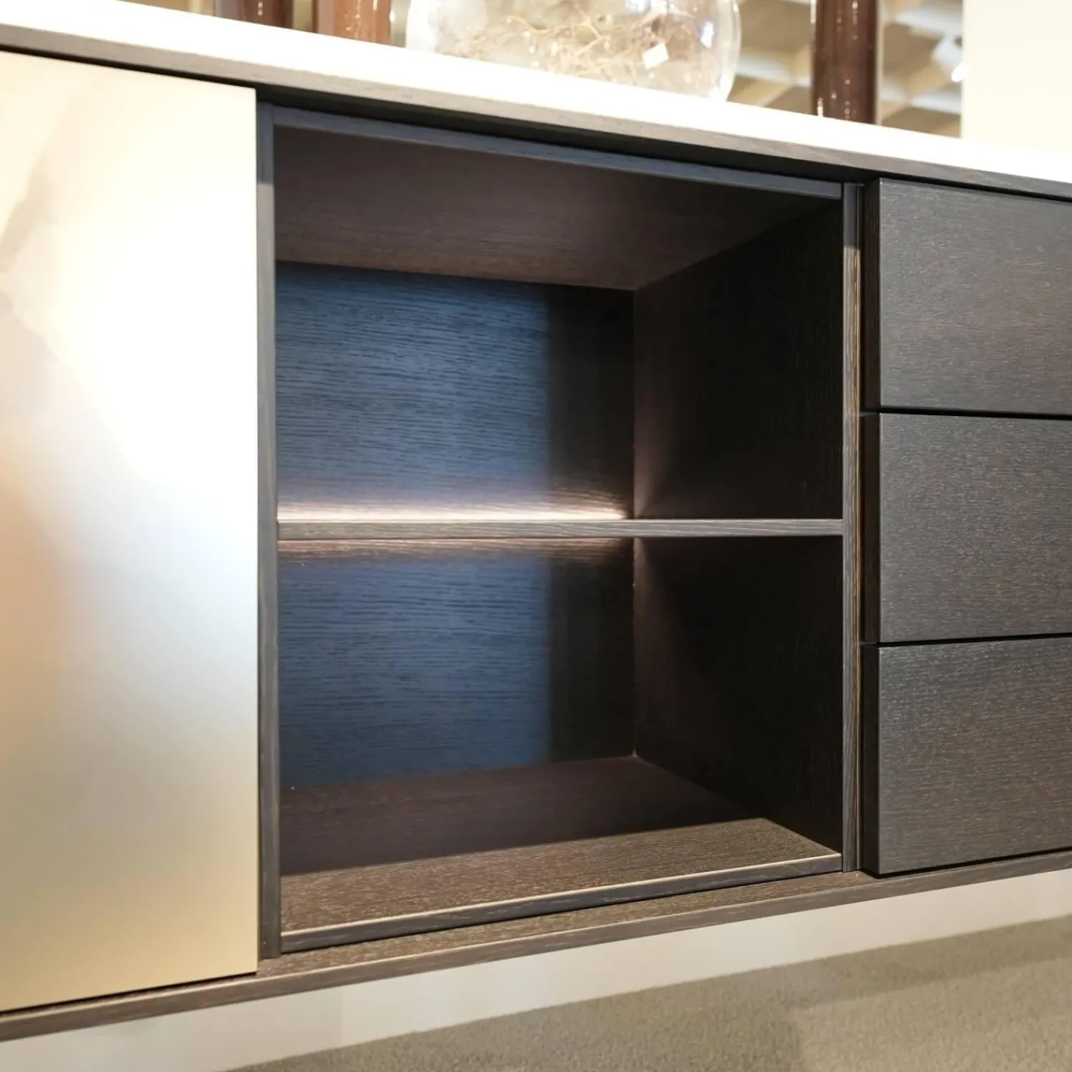 Gwinner Wohnwände & Tv-Lowboards|Wohnwand Bera Eiche Satin Terra Schwarz Gold Inklusive Sideboard Und Couchtisch