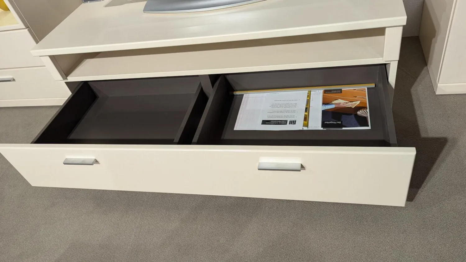 Rietberger Möbelwerke Wohnwände & Tv-Lowboards|Wohnwand Cremona Front Lack Crema Hochglanz Cremeweiß Korpus Lack Crema Matt Inklusive Beleuchtung