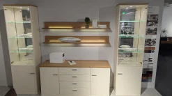 Rietberger Möbelwerke Wohnwände & Tv-Lowboards|Wohnwand Cremona Lack Crema Matt Weiß Creme Absetzung Eiche Sand Mit LED Beleuchtung Und Spiegelglasrückwand