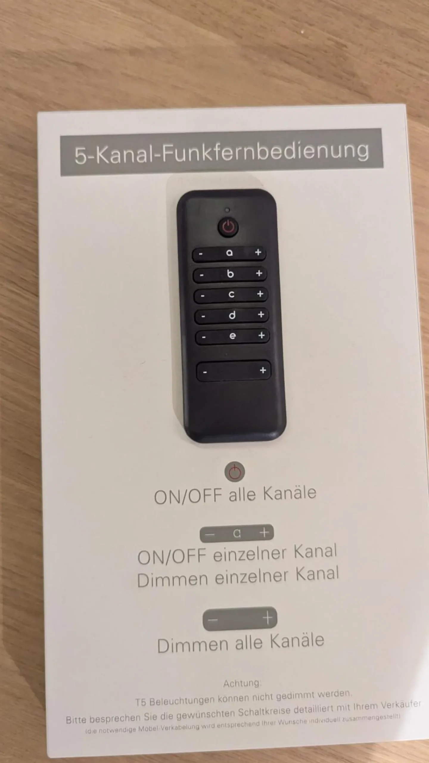 Rietberger Möbelwerke Wohnwände & Tv-Lowboards|Wohnwand Cremona Lack Crema Matt Weiß Creme Absetzung Eiche Sand Mit LED Beleuchtung Und Spiegelglasrückwand