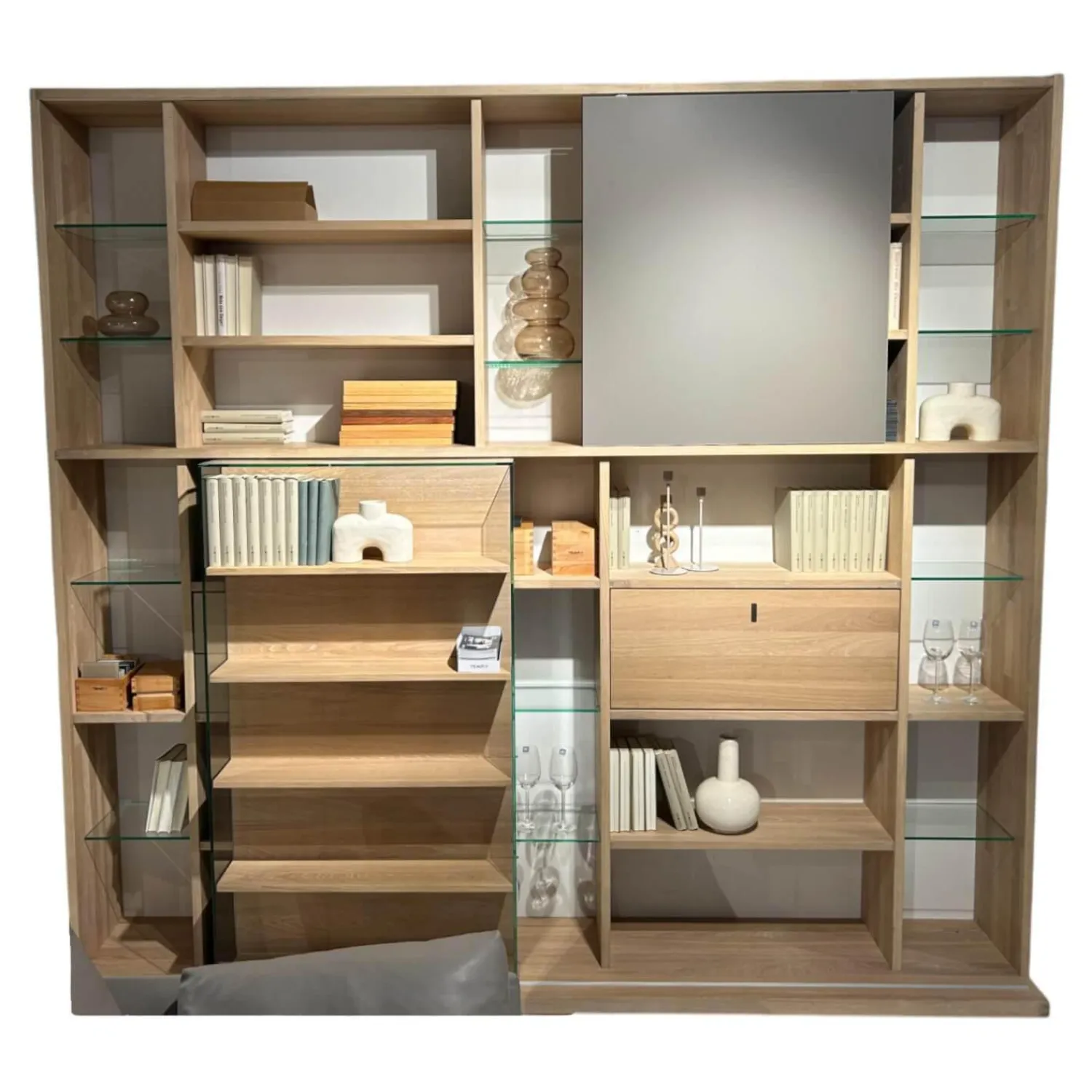 Team 7 Wohnwände & Tv-Lowboards|Wohnwand Cubus Eiche Weißöl Schiebetür Farbglas Taupe Grau Matt Klappgriffe Edelstahl