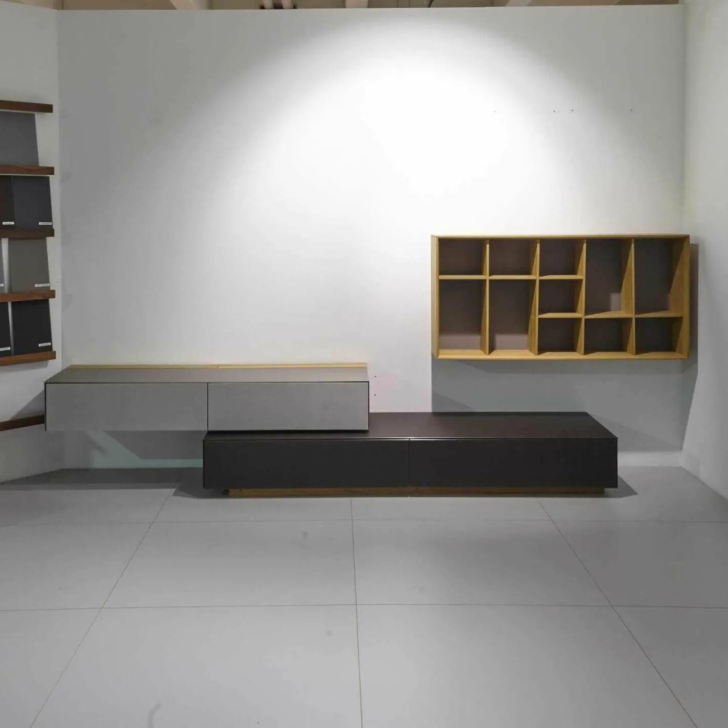 Mobilari Wohnwände & Tv-Lowboards|Wohnwand Cubus Pure Eiche Massiv Farbglas