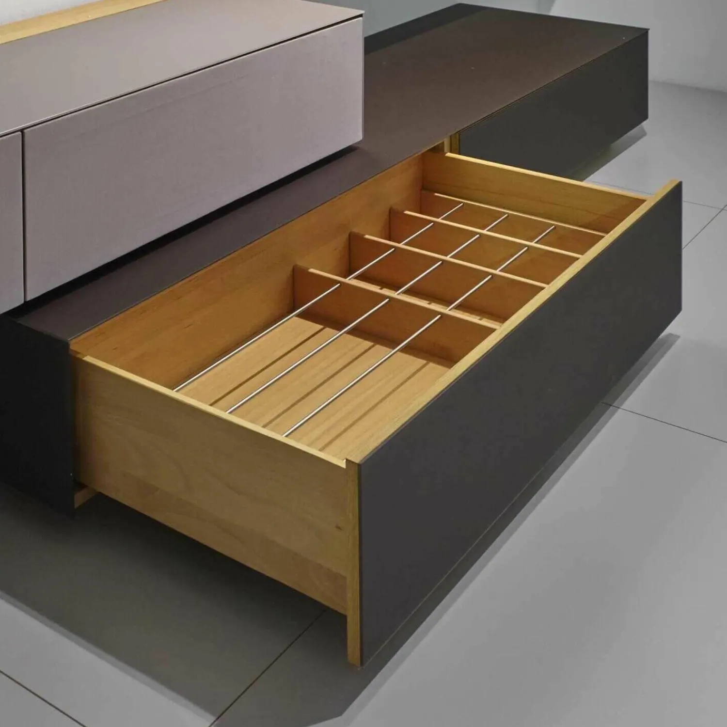 Mobilari Wohnwände & Tv-Lowboards|Wohnwand Cubus Pure Eiche Massiv Farbglas