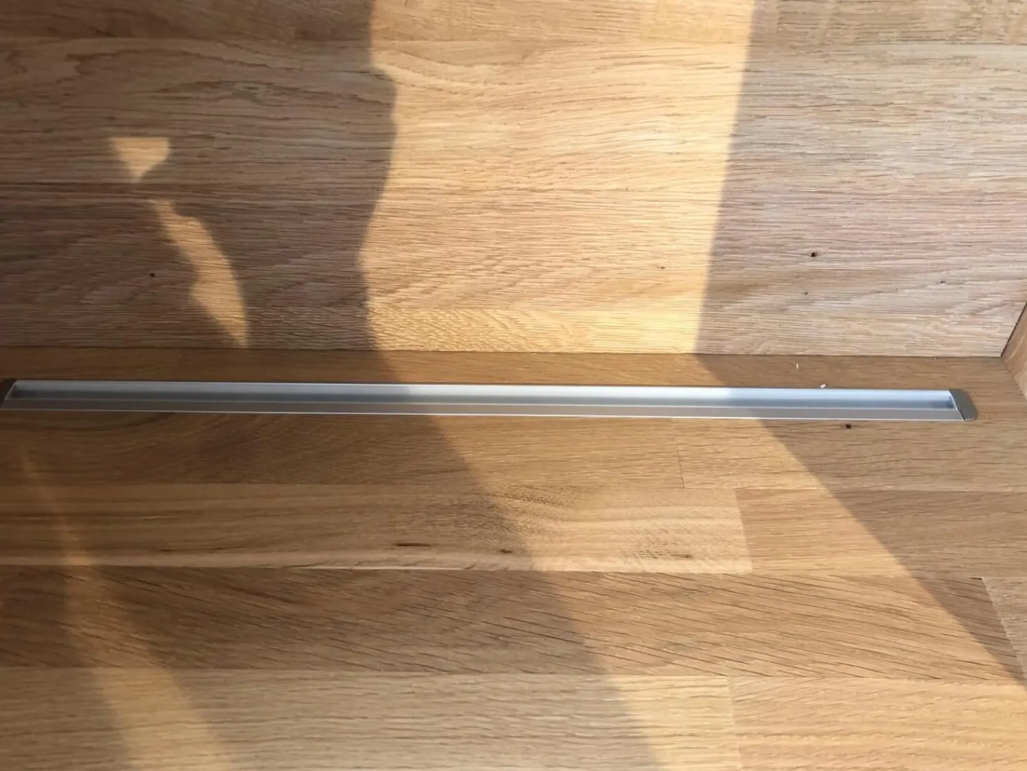 Decker Wohnwände & Tv-Lowboards|Wohnwand Divano Ausführung Wildeiche Massiv Oberfläche Bianco Geölt