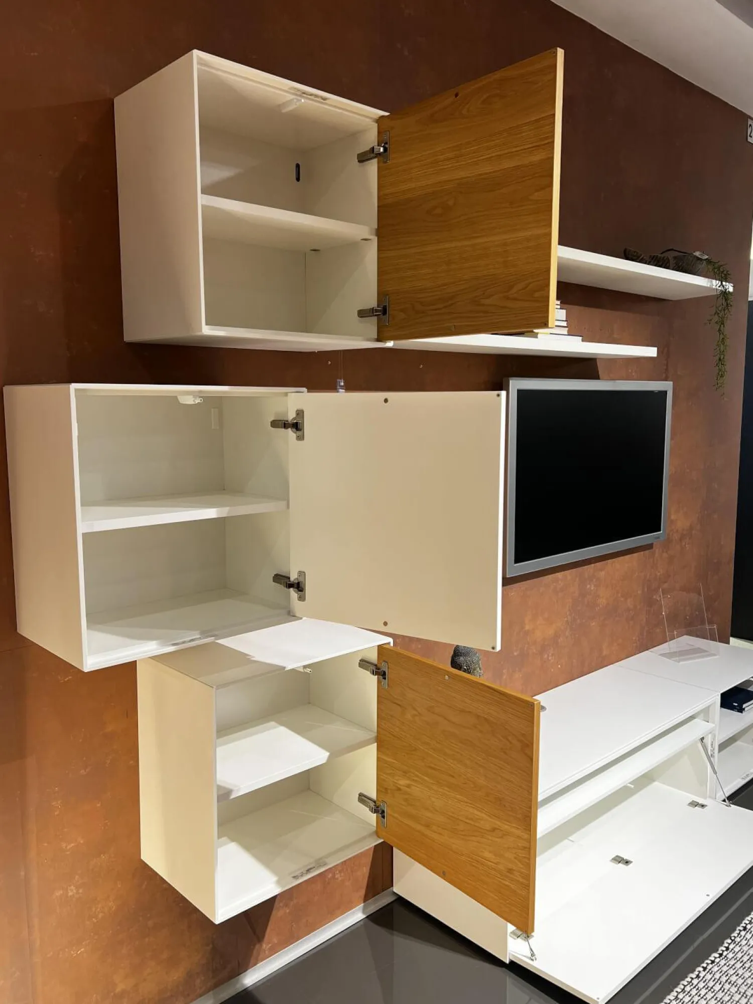 Hülsta Wohnwände & Tv-Lowboards|Wohnwand Easy Lack Reinweiß Absetzung Natureiche Inklusive Wand Steckbord Time