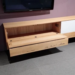 Team 7 Wohnwände & Tv-Lowboards|Wohnwand Eiche Natur Farbglas Weiß Matt Inklusive Beleuchtung Mit Fernbedienung