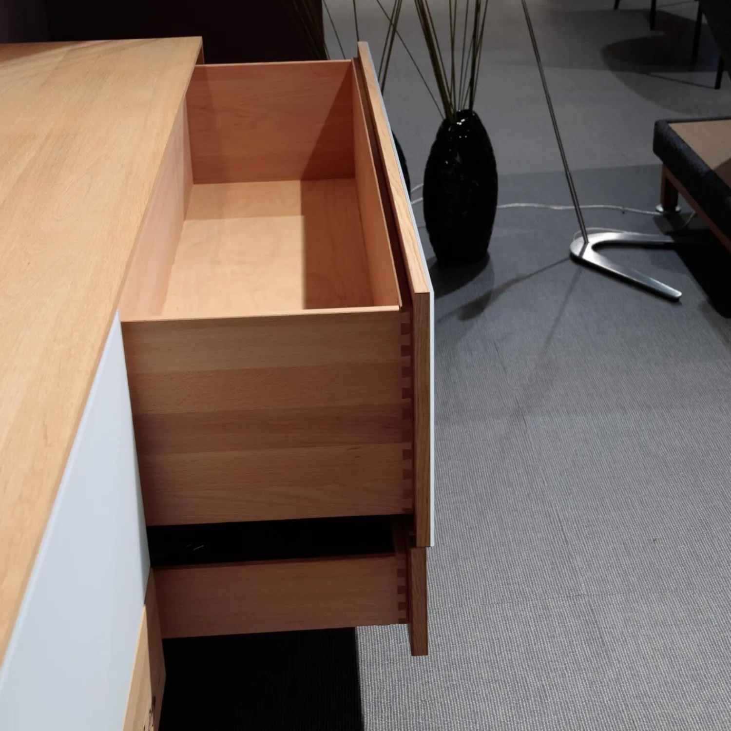 Team 7 Wohnwände & Tv-Lowboards|Wohnwand Eiche Natur Farbglas Weiß Matt Inklusive Beleuchtung Mit Fernbedienung