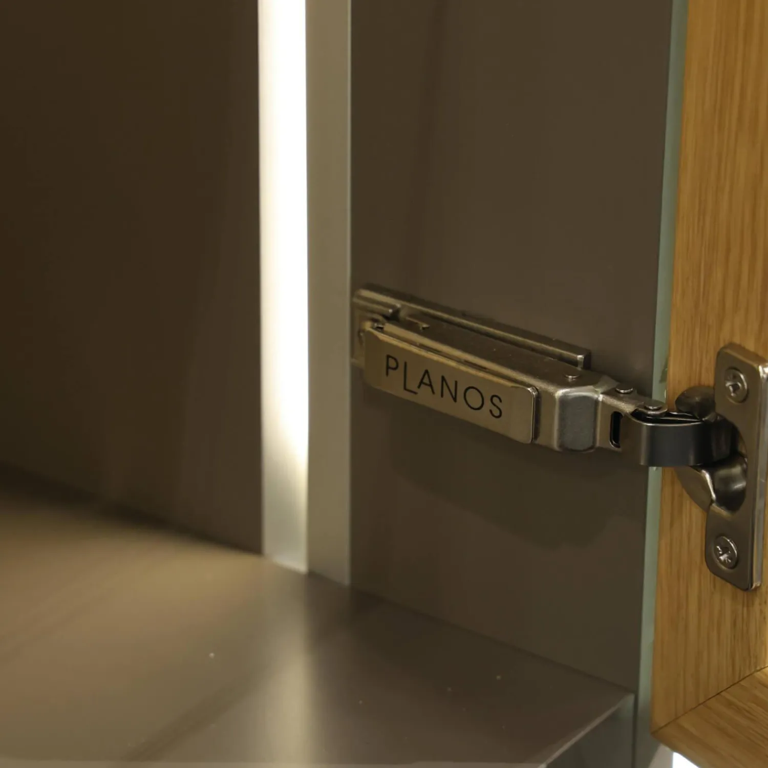 Rietberger Möbelwerke Wohnwände & Tv-Lowboards|Wohnwand Flair Rahmenfarbe Eiche Sand Lack Terra Grau Griff T8 Edelstahlfarbig Mit LED Beleuchtung