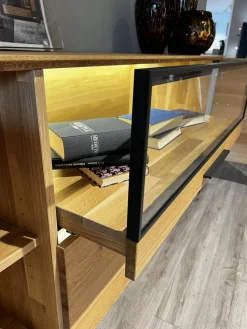 Musterring Wohnwände & Tv-Lowboards|Wohnwand Giulia Wildeiche Massiv Soft Gebürstet Gestell Metall Carbonfarbig Schwarz Mit Beleuchtung