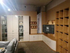 Musterring Wohnwände & Tv-Lowboards|Wohnwand Kira Front Lack Crema Creme Korpus Eiche Sand Griff Chrom Inklusive Beleuchtung