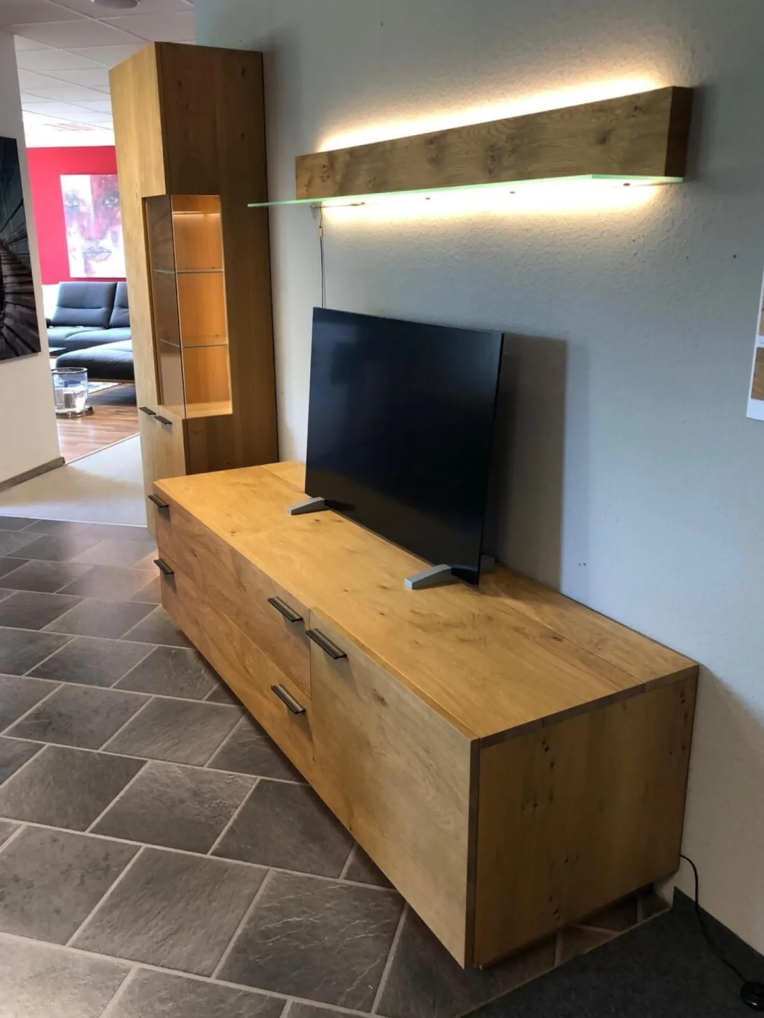 Schröder Franz Wohnwände & Tv-Lowboards|Wohnwand Kitzalm Solid Plus K050 Kernasteiche Natur Furniert Gebürstet Akzentglas Schiefer Grau Inklusive Beleuchtung