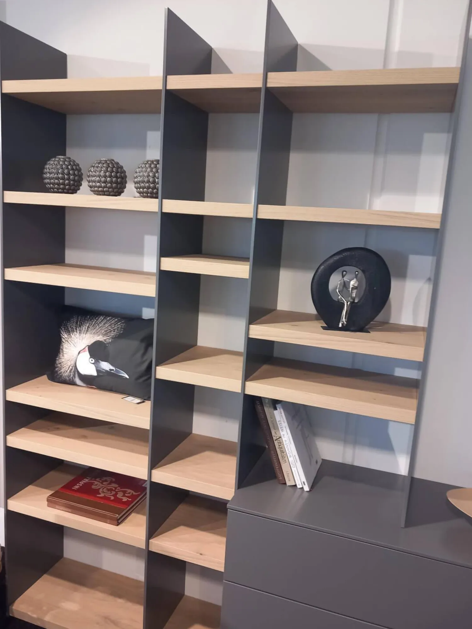 Sudbrock Wohnwände & Tv-Lowboards|Wohnwand Kombination Cubo Und Scala Lack Onyxgrau Grau Regalböden Eiche Milk Astig Ohne Dekoration