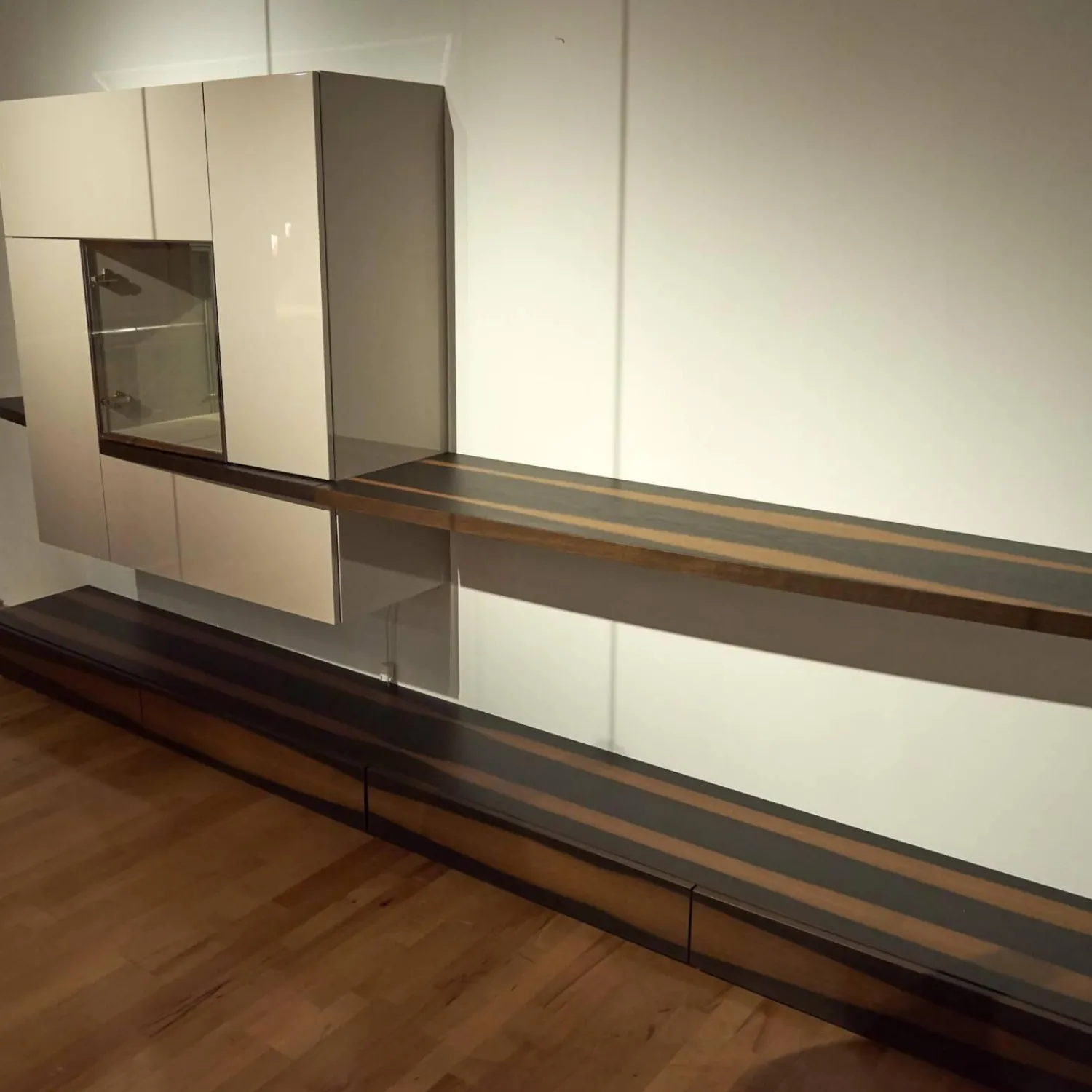 Gwinner Wohnwände & Tv-Lowboards|Wohnwand Lack Hochglanz Grau Räuchereiche Inklusive Beleuchtung