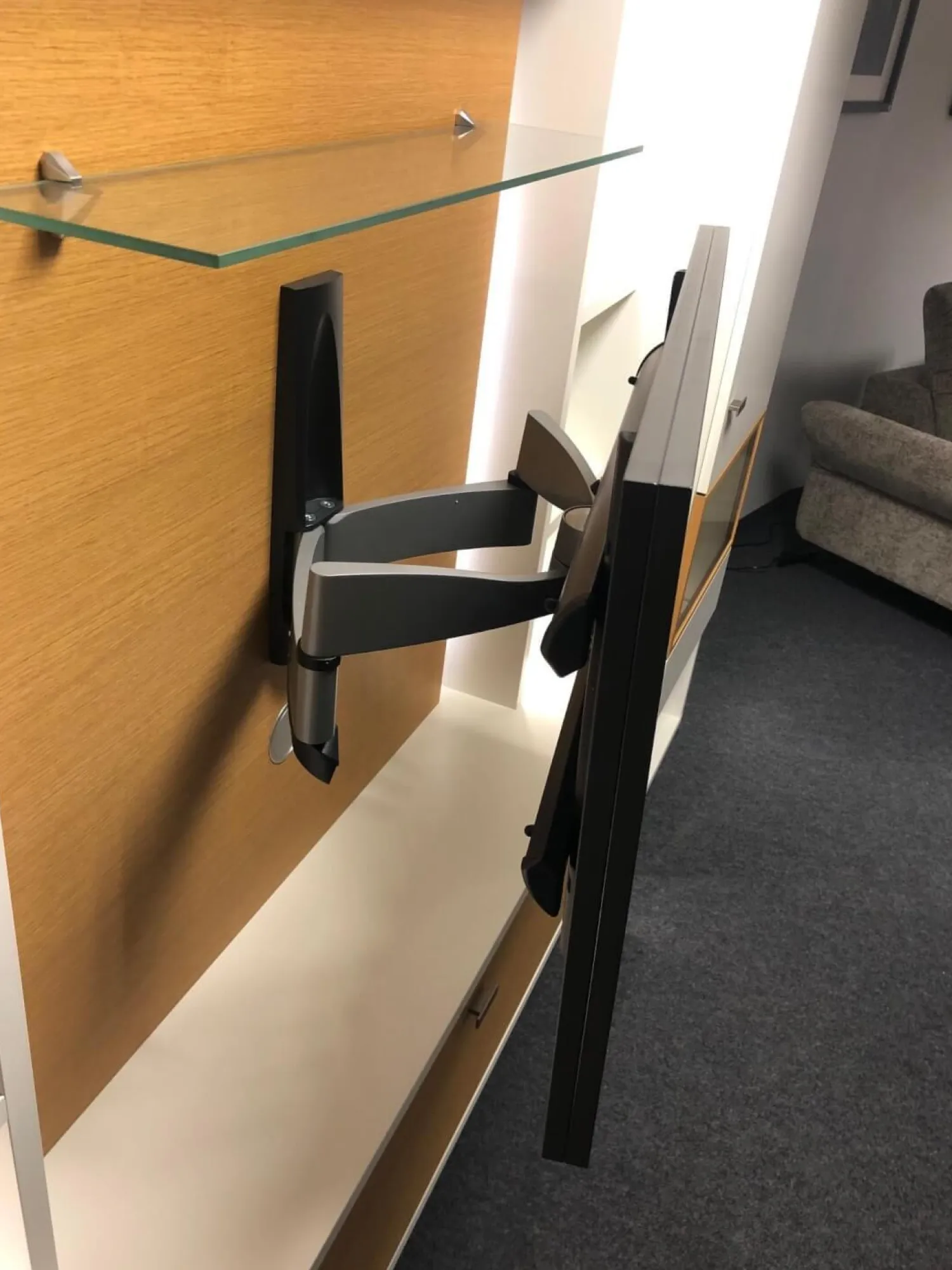 IRO Wohnwände & Tv-Lowboards|Wohnwand Leto Lack Weiß Wildeiche Furniert mit Beleuchtung