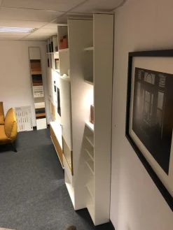 IRO Wohnwände & Tv-Lowboards|Wohnwand Leto Lack Weiß Wildeiche Furniert mit Beleuchtung