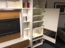 IRO Wohnwände & Tv-Lowboards|Wohnwand Leto Lack Weiß Wildeiche Furniert mit Beleuchtung