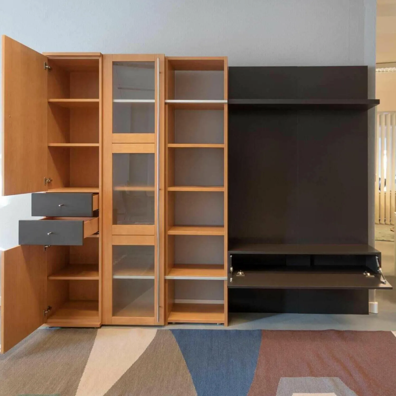 Gruber & Schlager Wohnwände & Tv-Lowboards|Wohnwand Logo Lack Schiefer Ahorn Birnbaum