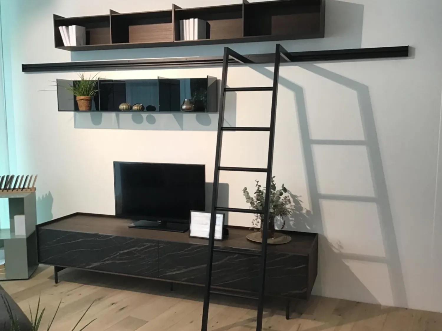 San Giacomo Wohnwände & Tv-Lowboards|Wohnwand Mit Sideboard Cabaret Front Schwarz Korpus Eiche Element Domino Glas Schwarz Element Domino Eiche