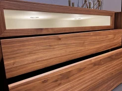 Hülsta Wohnwände & Tv-Lowboards|Wohnwand Neo Kernnussbaum Und Lack Reinweiss Mit Hinterlackiertem Glas Inklusive Beleuchtung