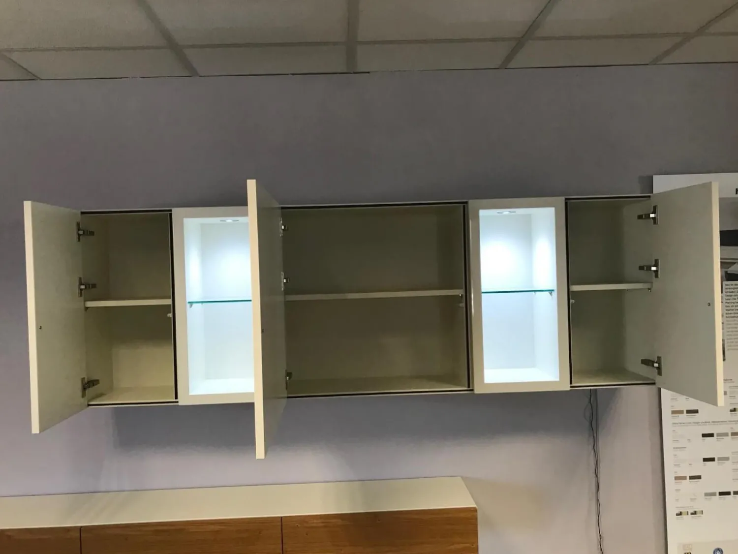 Hülsta Wohnwände & Tv-Lowboards|Wohnwand Neo Lack Weiß Front Hochglanzweiß Und Natureiche Grifflos Push To Open Beschlag Mit Beleuchtung