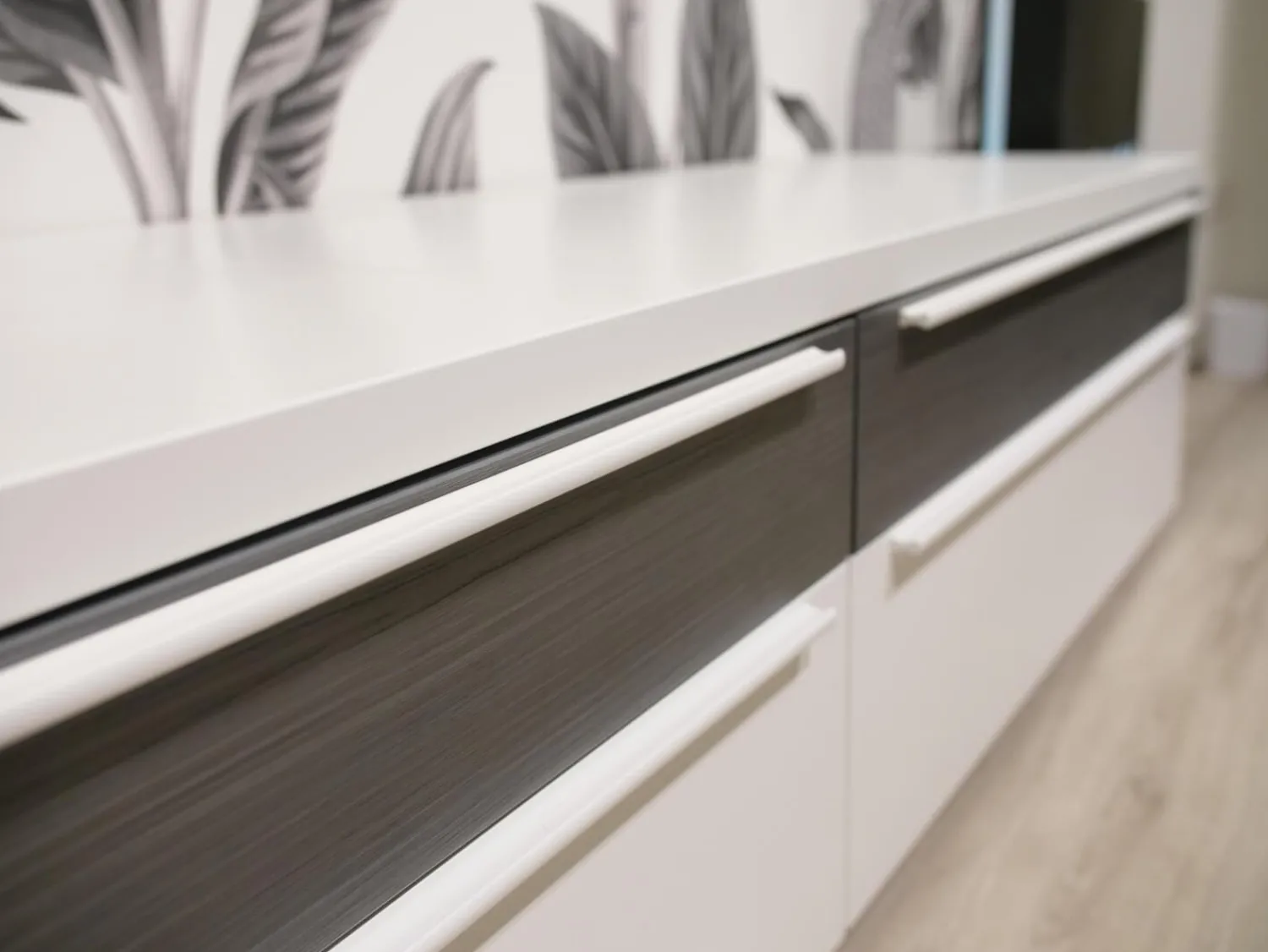 Hülsta Wohnwände & Tv-Lowboards|Wohnwand Now Touch 9801141 Lack Supermatt Reinweiß Akzent Samteiche Grau