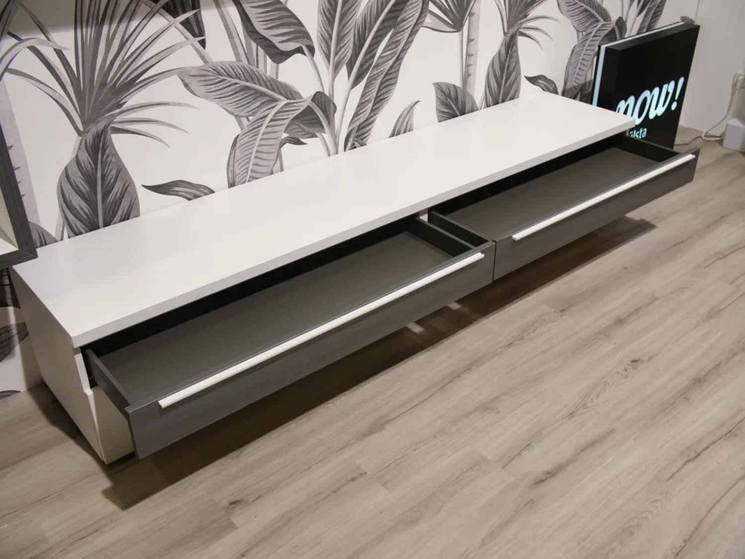 Hülsta Wohnwände & Tv-Lowboards|Wohnwand Now Touch 9801141 Lack Supermatt Reinweiß Akzent Samteiche Grau