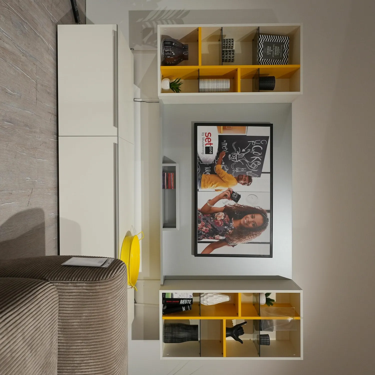 Musterring Wohnwände & Tv-Lowboards|Wohnwand Phoenix Holz Weiß Und Gelb Mit 2 Klappen Und Beleuchtungsset