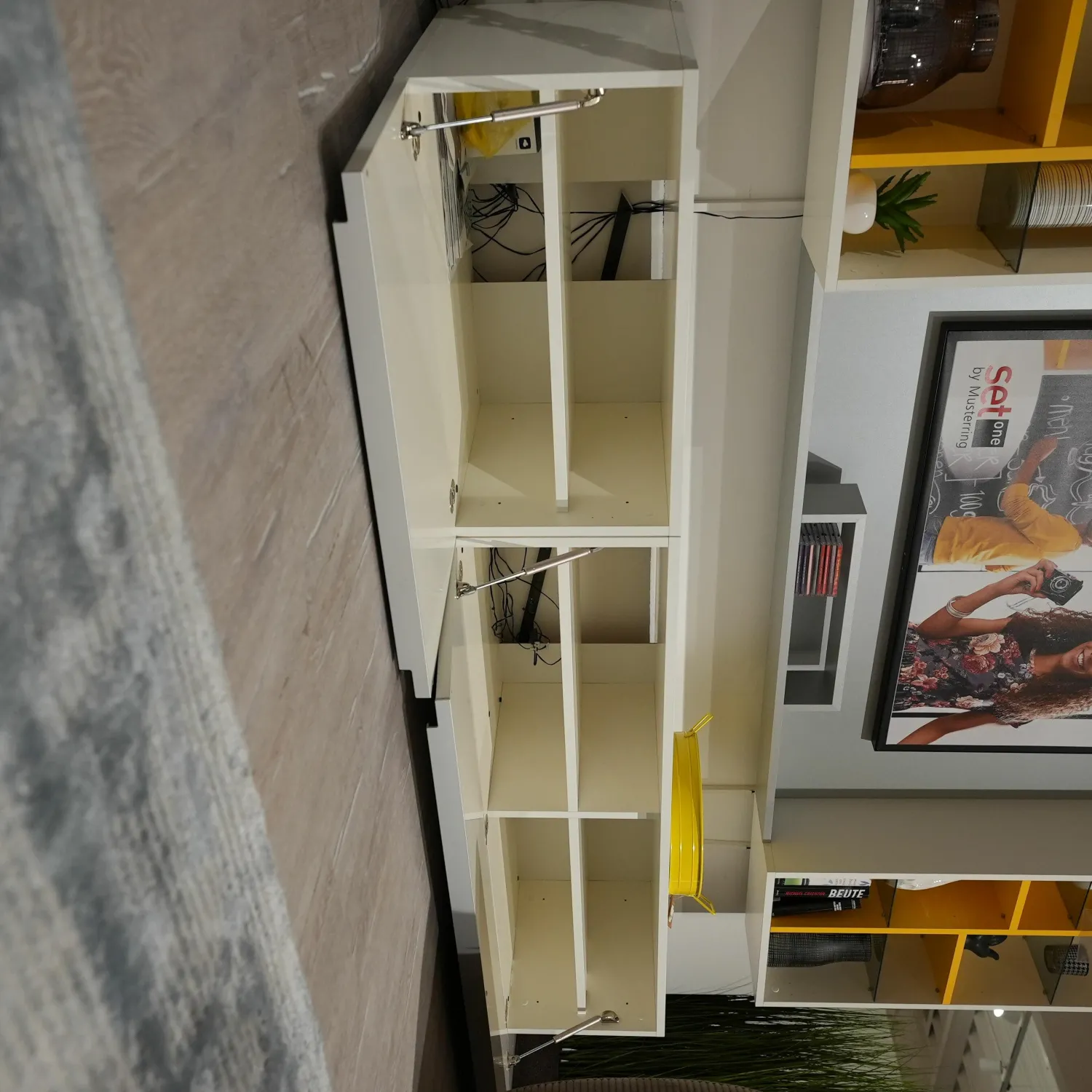 Musterring Wohnwände & Tv-Lowboards|Wohnwand Phoenix Holz Weiß Und Gelb Mit 2 Klappen Und Beleuchtungsset