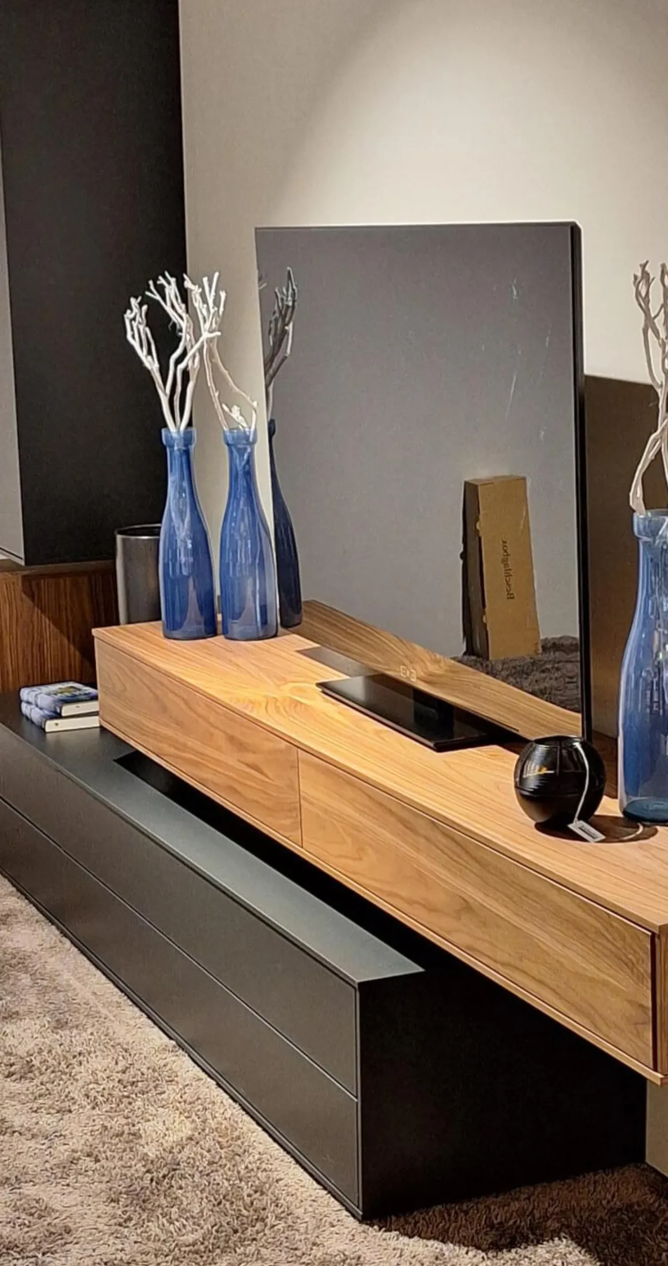 Paul Lindberg Wohnwände & Tv-Lowboards|Wohnwand pl.Cera Lack Anthrazit Nussbaum Natur Furniert