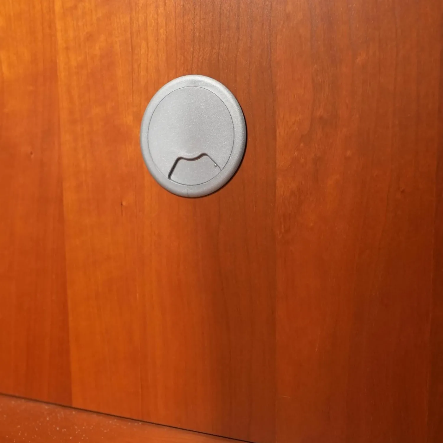 Thielemeyer Wohnwände & Tv-Lowboards|Wohnwand Rio Kirschbaum Inklusive Halo Strahler Und Trafo