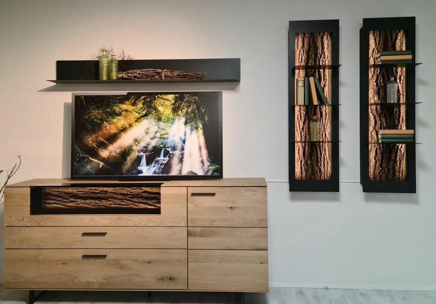 Hartmann Wohnwände & Tv-Lowboards|Wohnwand Runa Kerneiche Natur Massiv Gebürstet mit Beleuchtung