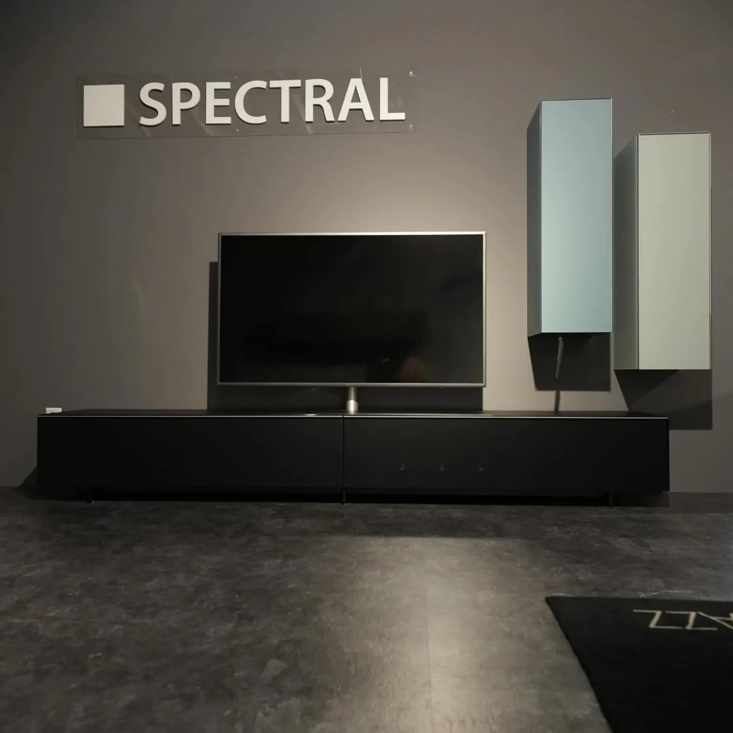 Spectral Smart Furniture Wohnwände & Tv-Lowboards|Wohnwand Scala Glas Satiniert Schwarz Salbei Grün Und Jade Grün Stoff Schwarz Mit Soundelement