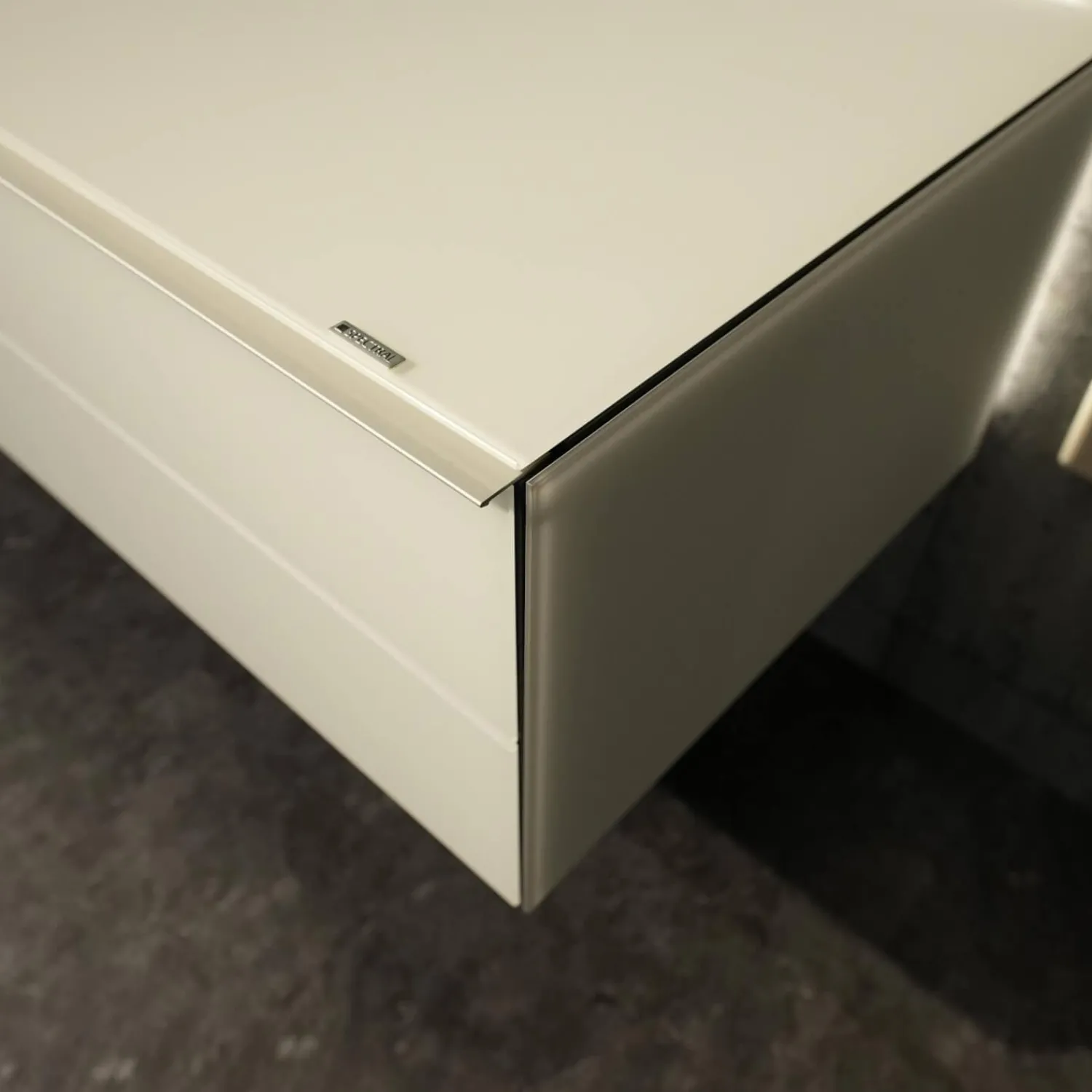 Spectral Smart Furniture Wohnwände & Tv-Lowboards|Wohnwand Scala Glasoberfläche Snow Weiß Satiniert Stofffront SF Silber Mit Soundsystem Und Beleuchtung