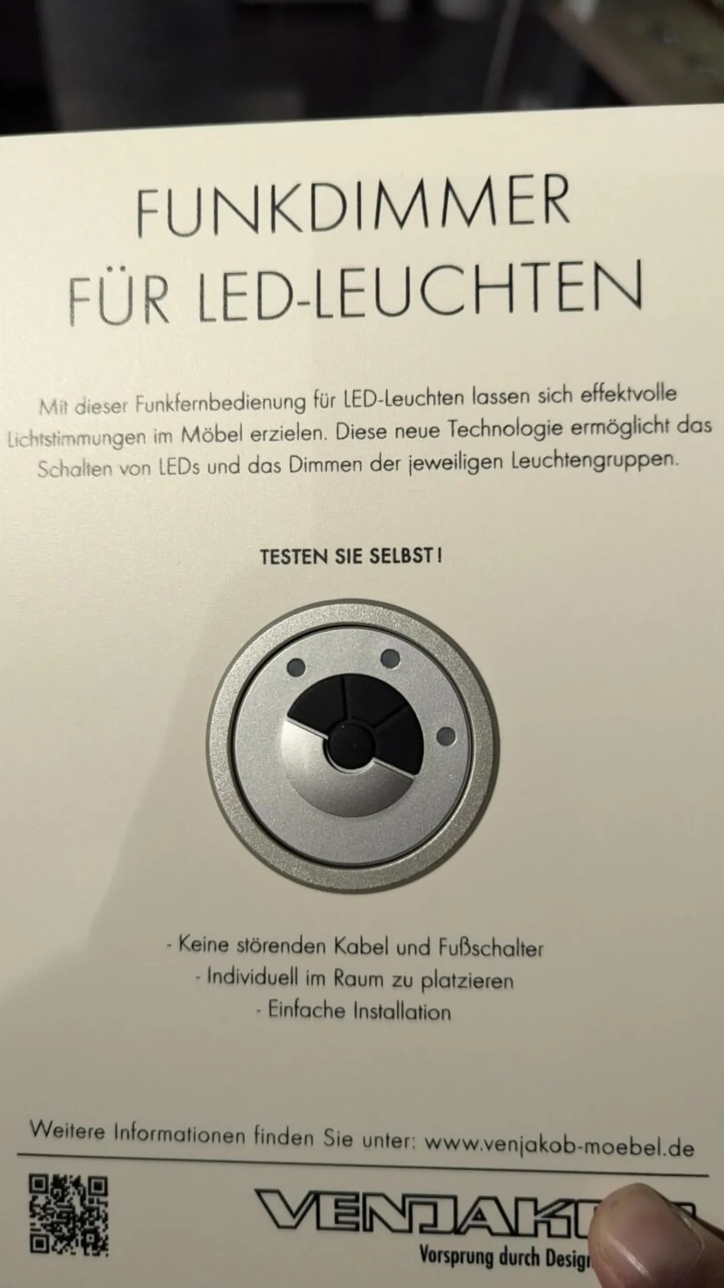 Venjakob Wohnwände & Tv-Lowboards|Wohnwand Sentino Lack Sand Matt Grau Absetzung Spaltholz Nussbaum Geölt Mit Beleuchtung Und Fernbedinung