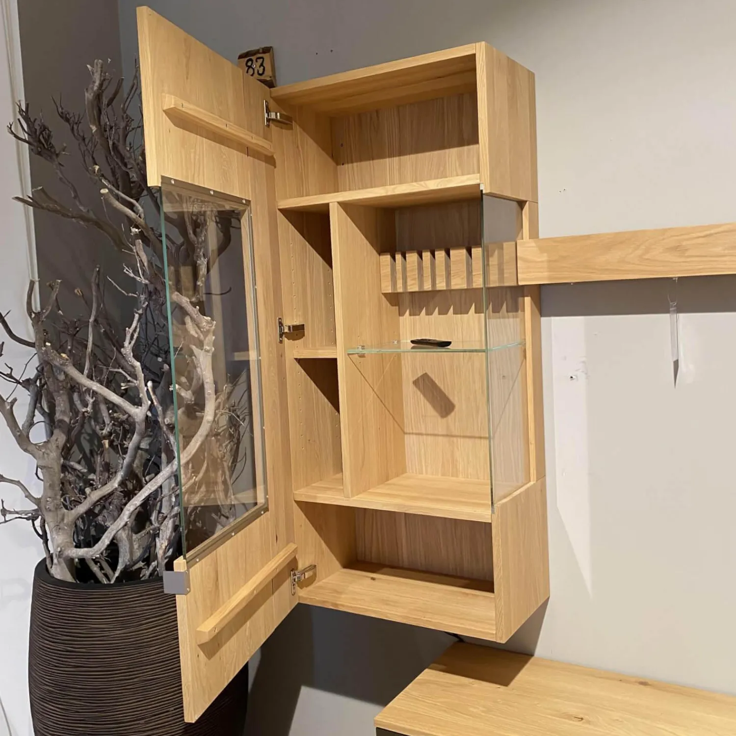 Wimmer Wohnwände & Tv-Lowboards|Wohnwand Signatura Rustikale Asteiche Bianco Akzente In Satinierten Bronzeglas Nickelfarbig Nickelfarbig