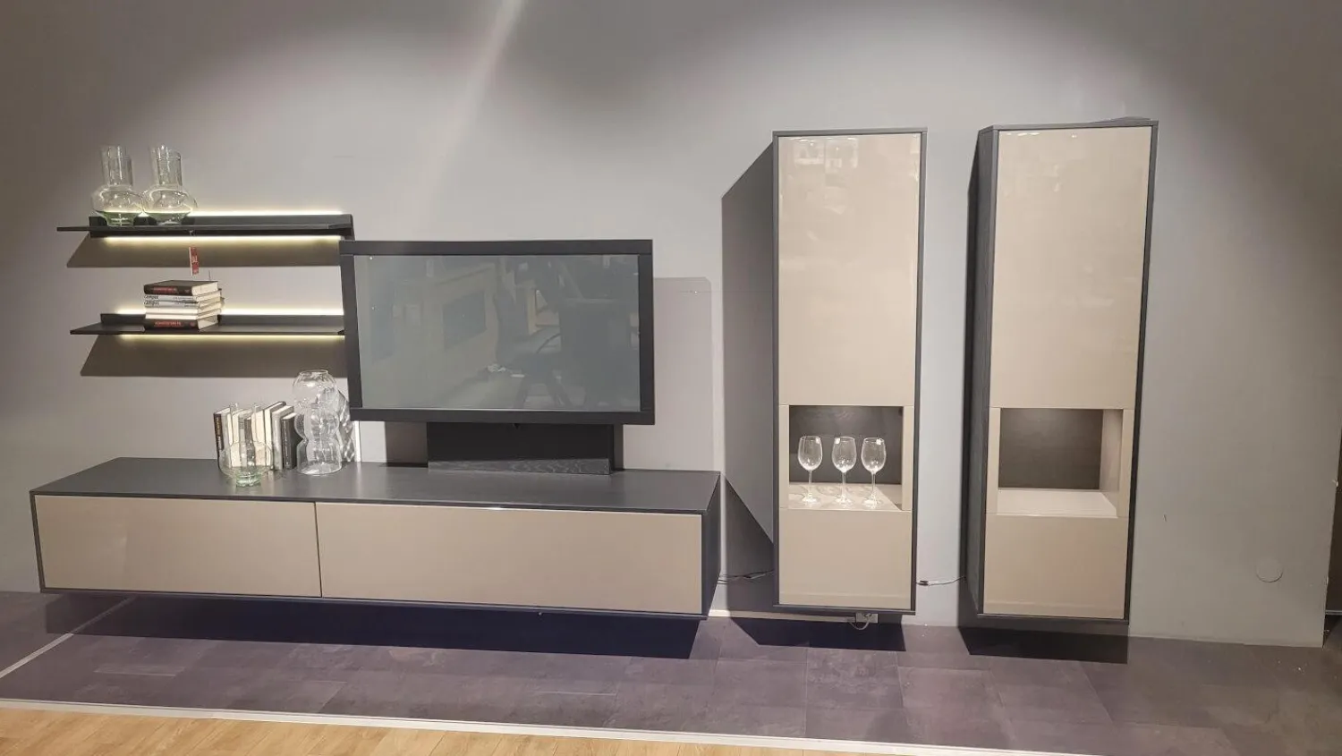 Vilano Wohnwände & Tv-Lowboards|Wohnwand Silea Wohnen Front Lack Hochglanz Taupe Korpus Eiche Graphit Mit Beleuchtung Und TV-Halterung