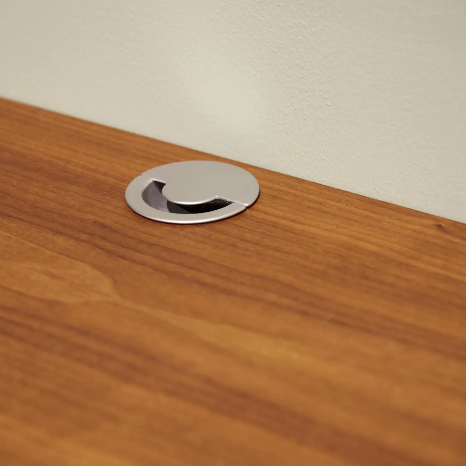 Riva1920 Wohnwände & Tv-Lowboards|Wohnwand Sipario Nussbaum Geölt mit Kabeldurchlass