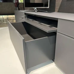 Kettnaker Wohnwände & Tv-Lowboards|Wohnwand Soma Lack Und Glas Graphit Matt Grau Mit Paneelsystem Nussbaum Massivoptik Und Beleuchtung