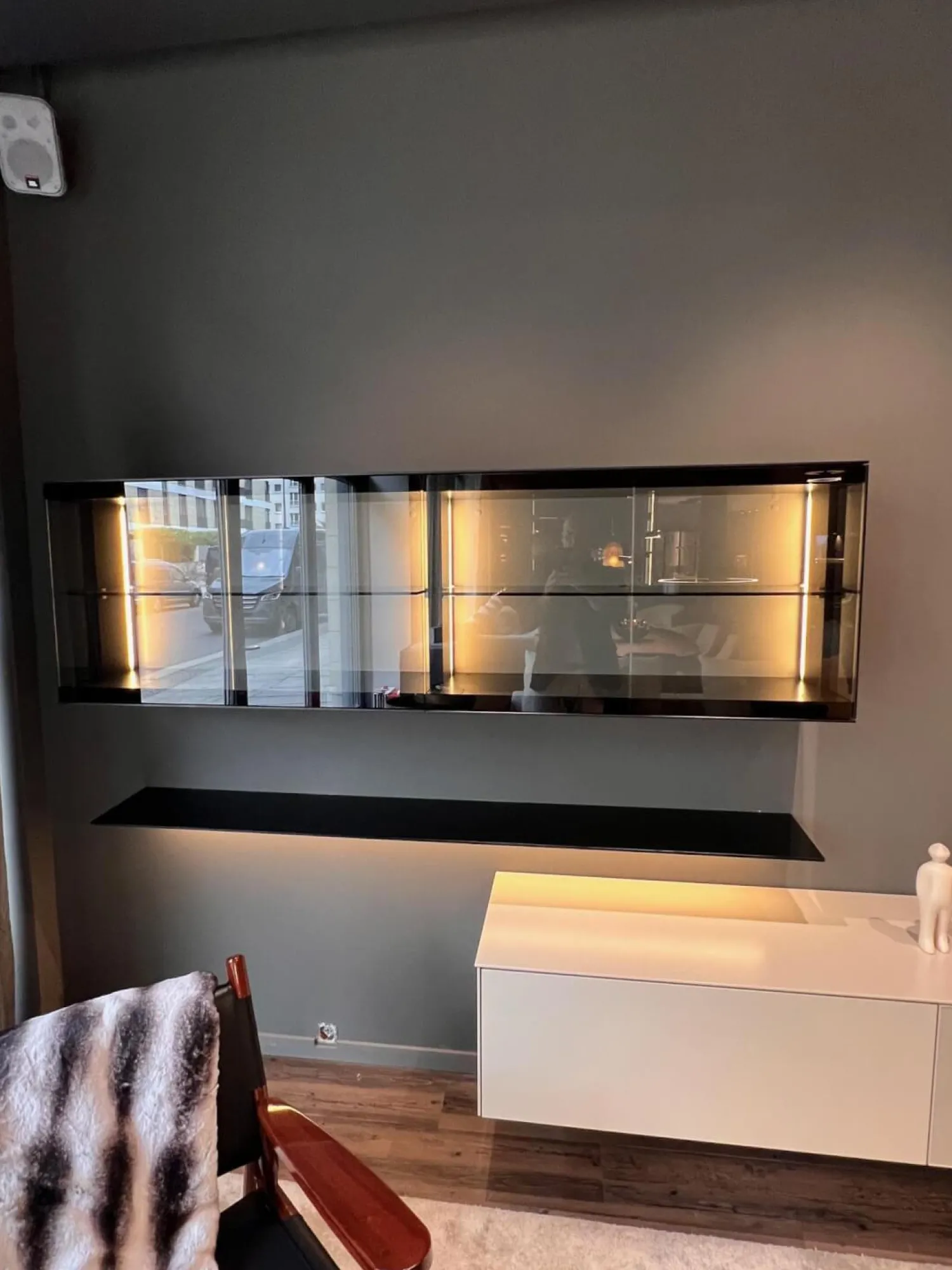 Kettnaker Wohnwände & Tv-Lowboards|Wohnwand Soma Türen Rauchglas Korpus MDF Lack Elfenbein Weiß Matt Inklusive Beleuchtung