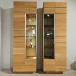 Voglauer Wohnwände & Tv-Lowboards|Wohnwand V Montana Wildeiche Geölt Glasrückwand Optiwhite Weiß Mit Beleuchtung Inklusive 2 Vitrinen