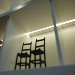 Kettnaker Wohnwände & Tv-Lowboards|Wohnwand Vita Weiß Aluminium Mit Schiebetür Und Innenbeleuchtung