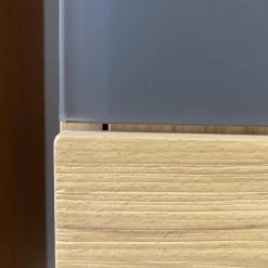 Voglauer Wohnwände & Tv-Lowboards|Wohnwand V-Montana Kernbuche mit Glasfronten Montegrau