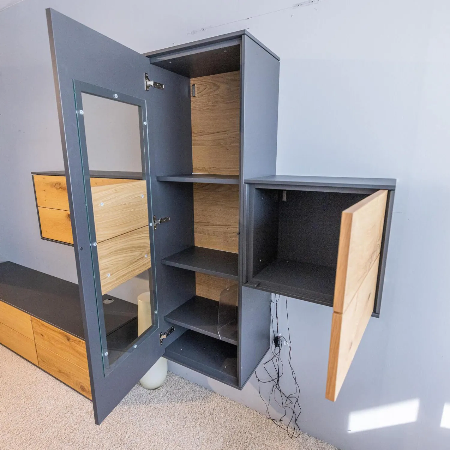 WK Wohnen Wohnwände & Tv-Lowboards|Wohnwand Wk 440 Lavato Und Vitrine 440 Balkeneiche Lack Schiefergrau Grau Matt Inklusive Beleuchtung